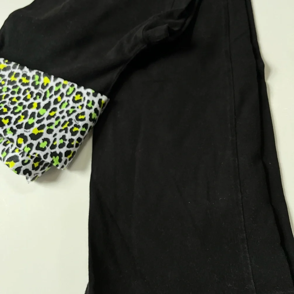 PINK - Black Yoga Leggings with Fold over Leopard waistband w/sequins  sz S - Picture 3 of 4